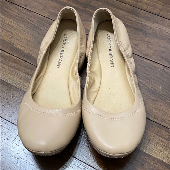 lucky brand nude flats